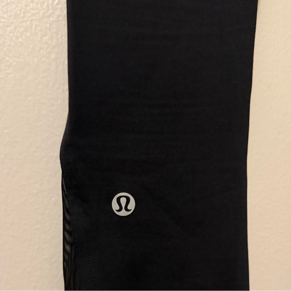Lululemon Wunder Train Mesh Panel High-Rise Tight 25" | Size 2 - Picture 7 of 8